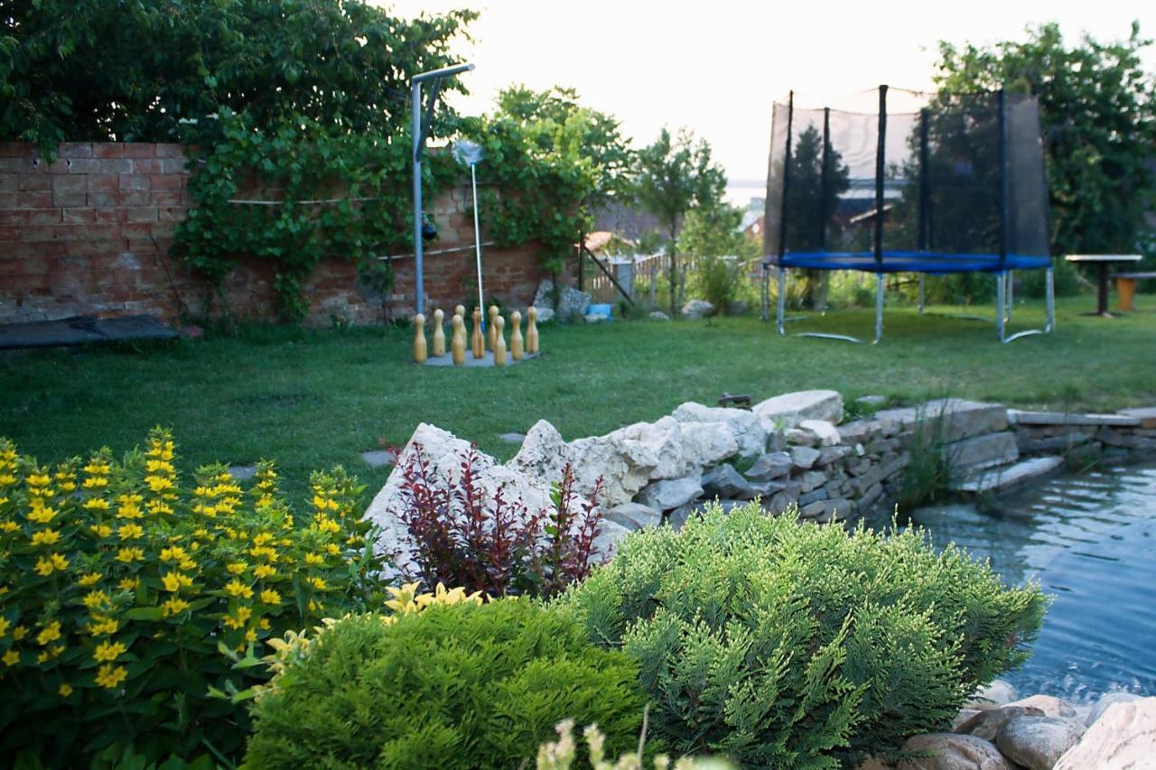 Na Upati Palavy Hotel Horni Vestonice Exterior photo